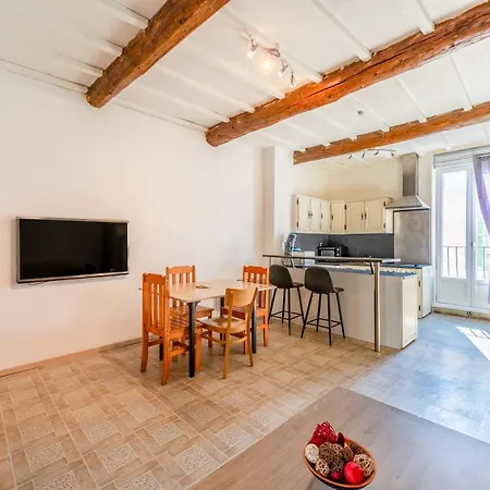 A 5 Min Des Arenes Apartamento Nîmes